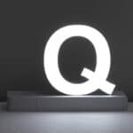 Marquee Letter Light Q